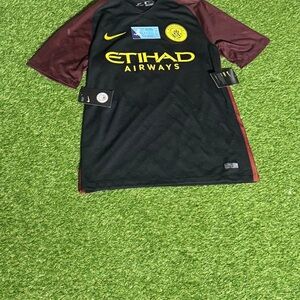 Manchester City 2016-17 Nike away Sergio Kun Agüero football jersey size M